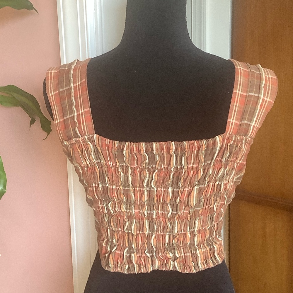 Rust Plaid Button-Front Crop Top - Picture 2 of 3
